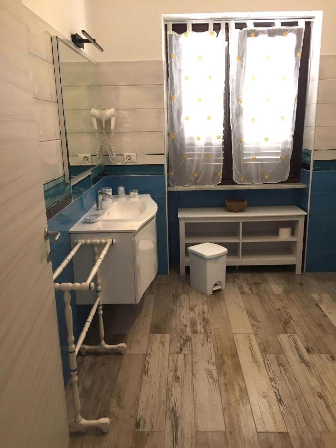 Hotel Da Patrizia Santa Teresa Gallura Zewnętrze zdjęcie